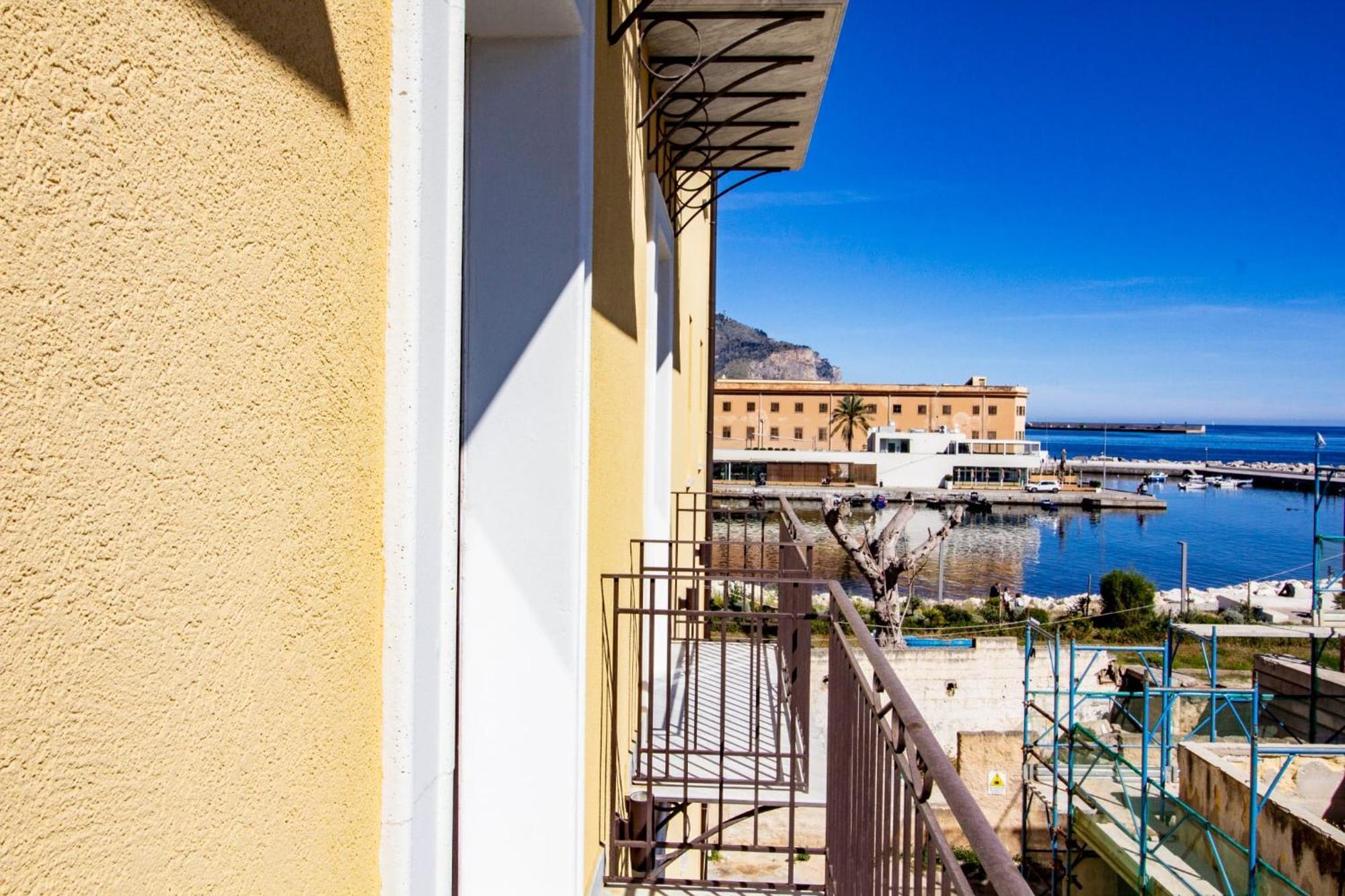 Erasmo Home Luxury Vista Mare Palermo Buitenkant foto
