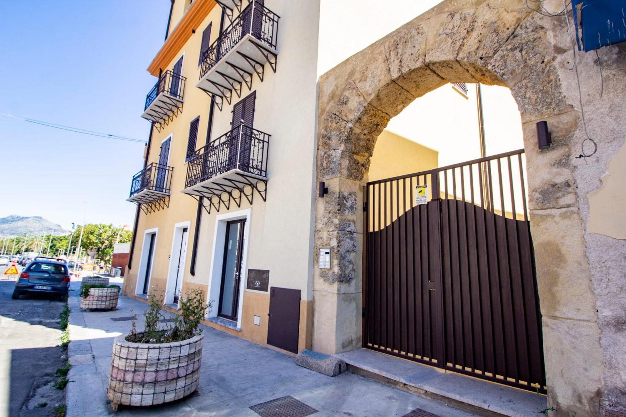 Erasmo Home Luxury Vista Mare Palermo Buitenkant foto