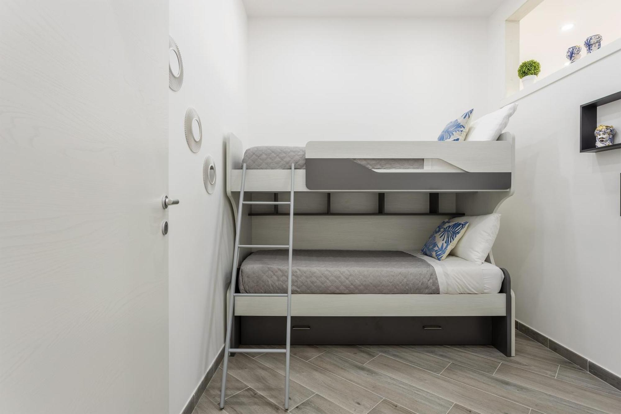 Erasmo Home Luxury Vista Mare Palermo Buitenkant foto